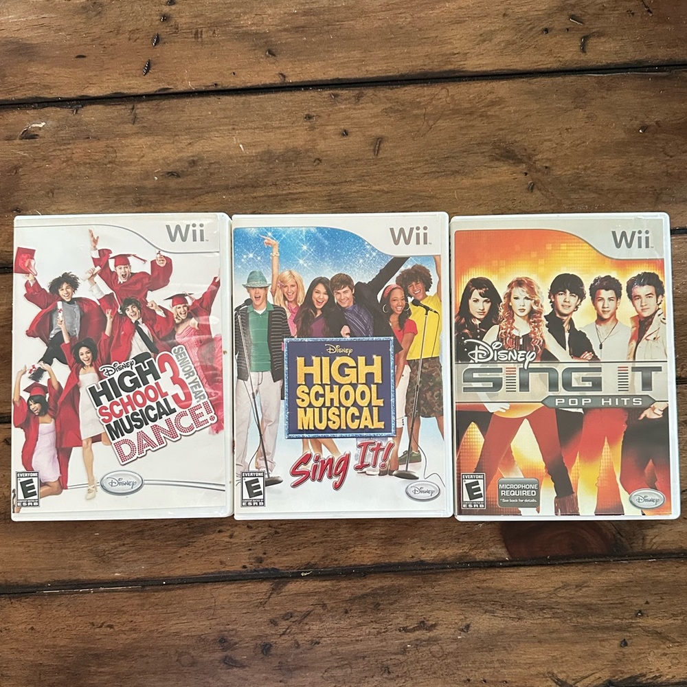 Lot of 3 Nintendo Wii Disney Games Sing It and Dance